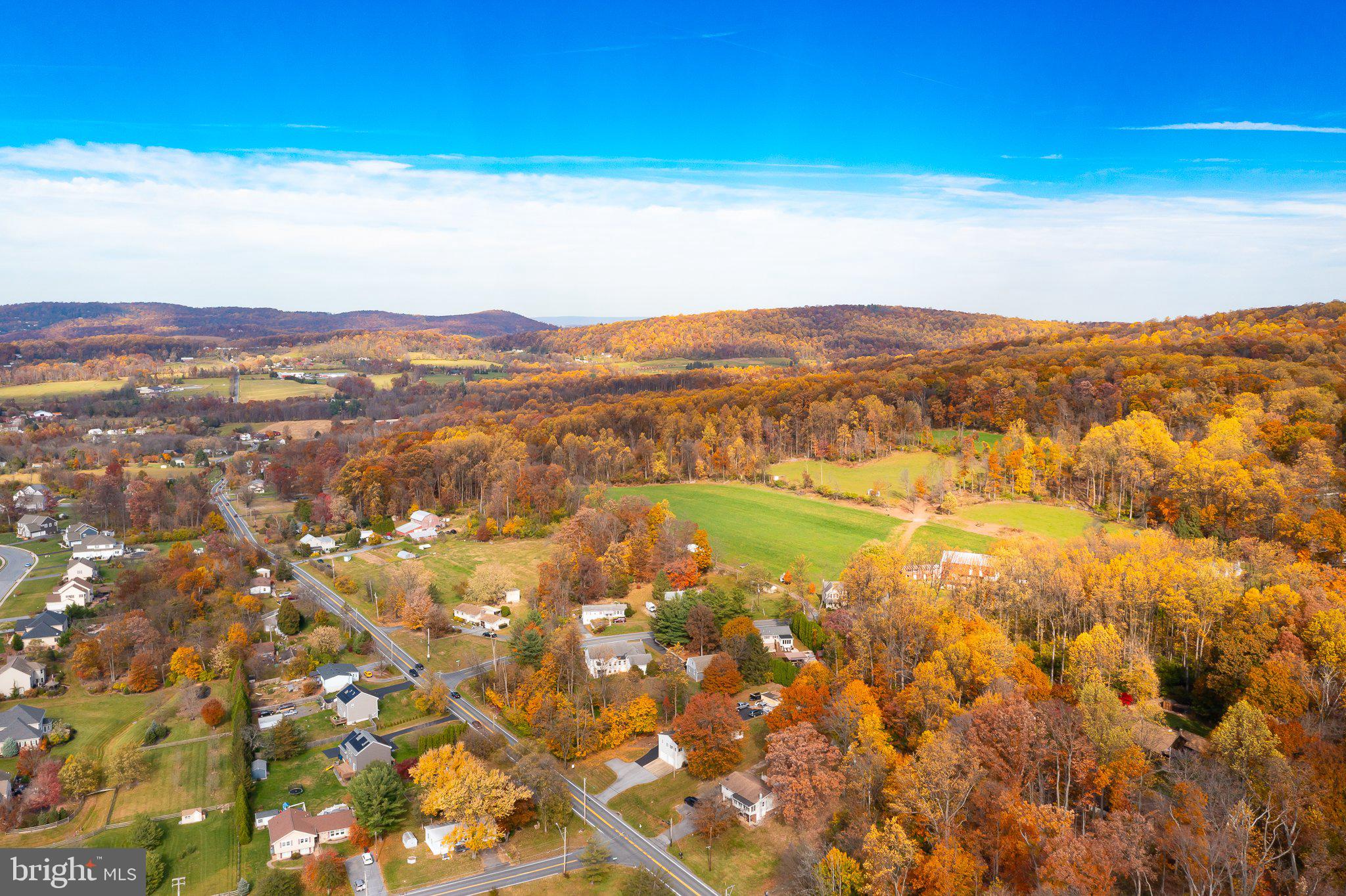 303 West Swartzville Road Reinholds, PA 17569 - Photo 12 of 17 a view of an ocean