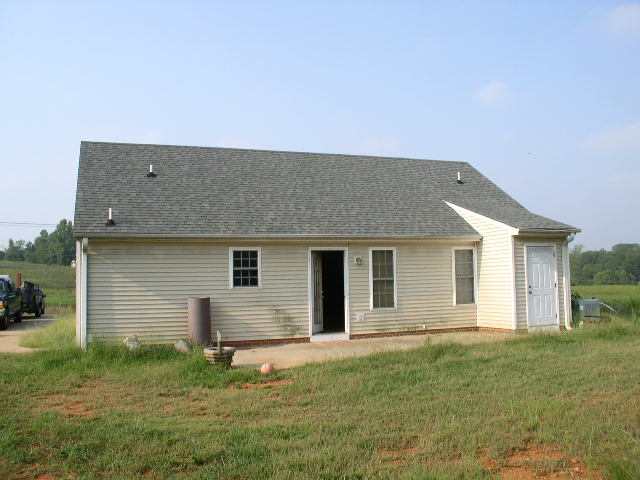 1807 Burns Bridge Road Anderson, SC 29625 - Photo 5 of 9 Gallery Image 5