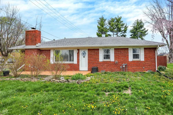 $232,000 | 639 Averitt Road, Greenwood, IN 46142