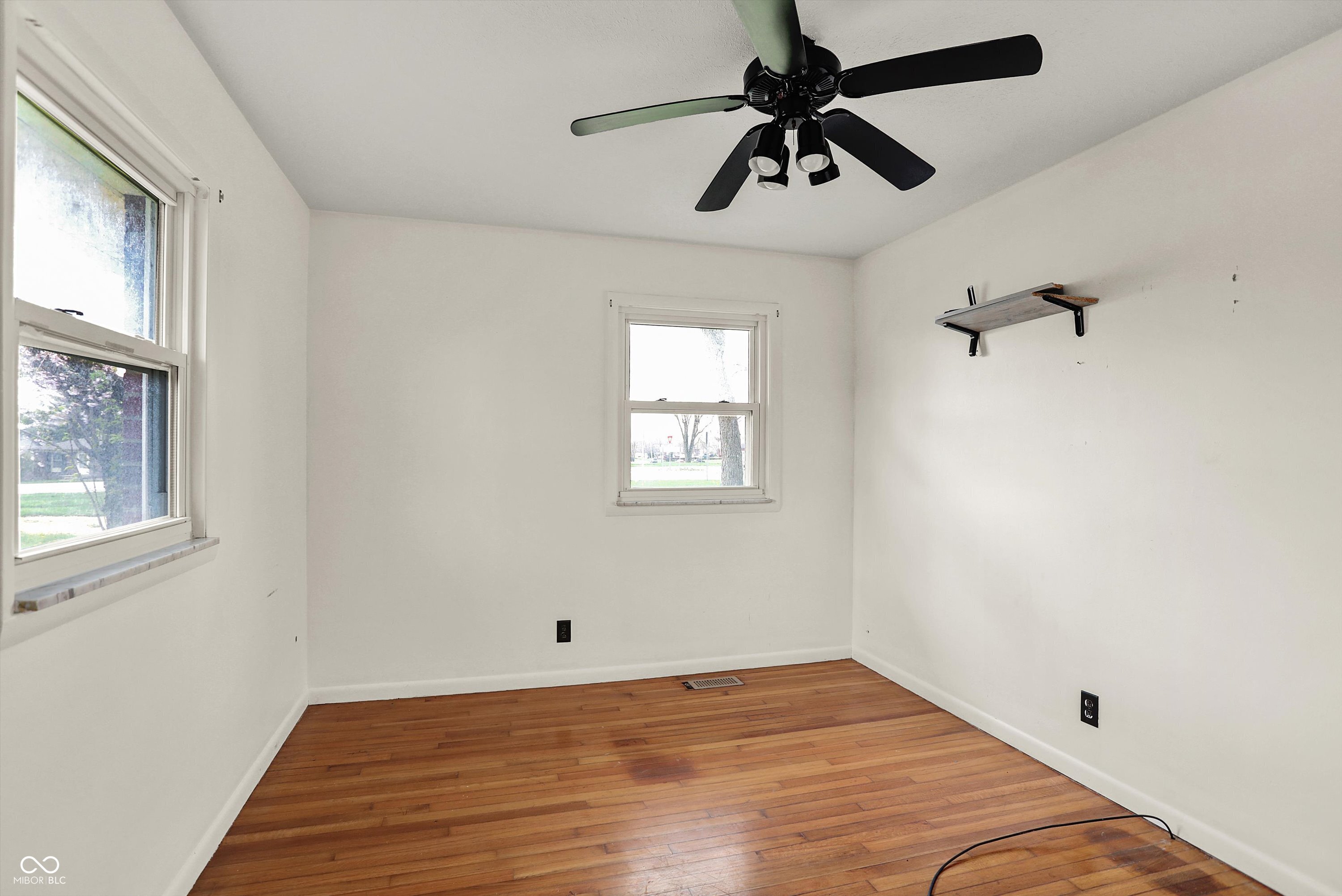 639 Averitt Road Greenwood, IN 46142 - Photo 12 of 31