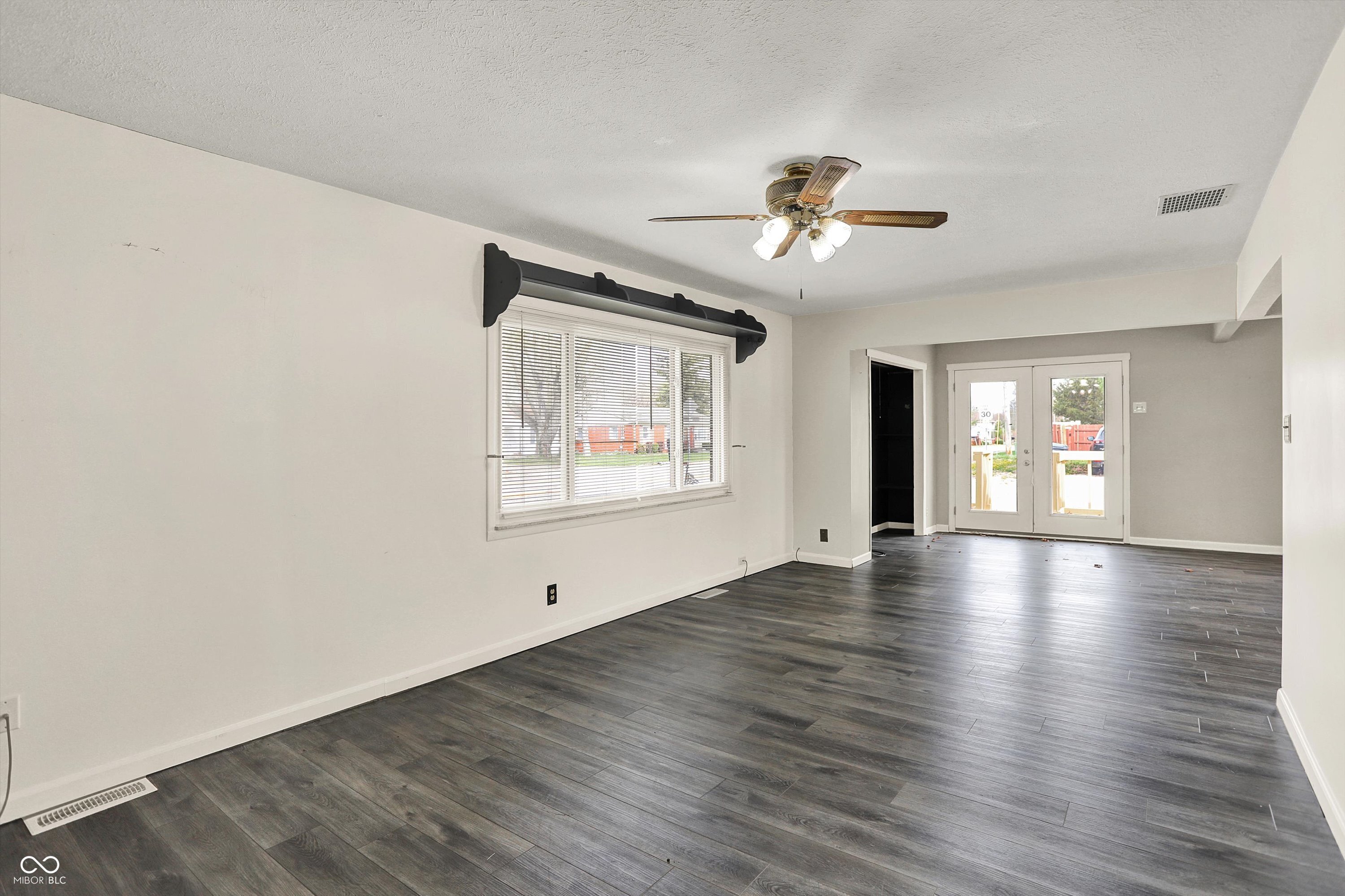 639 Averitt Road Greenwood, IN 46142 - Photo 23 of 31