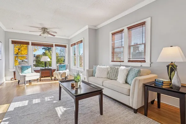 $209,900 | 4104 Bryant Avenue South, Unit 202, Minneapolis, MN 55409