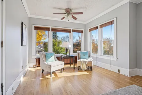 $209,900 | 4104 Bryant Avenue South, Unit 202, Minneapolis, MN 55409