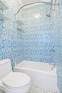 $209,900 | 4104 Bryant Avenue South, Unit 202, Minneapolis, MN 55409