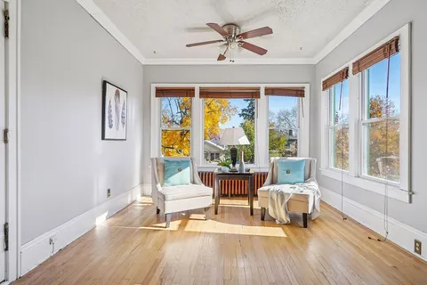 $209,900 | 4104 Bryant Avenue South, Unit 202, Minneapolis, MN 55409