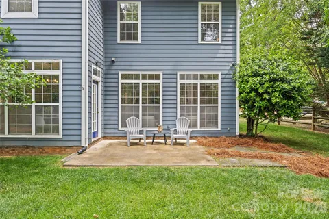 $515,000 | 3213 Crescent Knoll Drive, Matthews, NC 28105