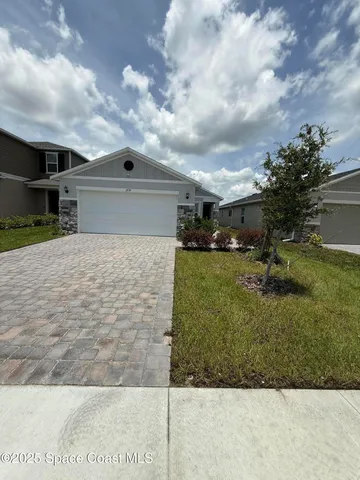 $2,350 | 3739 Grappler Circle Southeast, Palm Bay, FL 32909