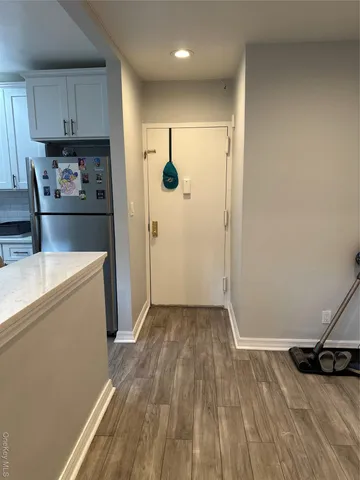 $399,000 | 91 Tulip Avenue, Unit E2, Floral Park, NY 11001