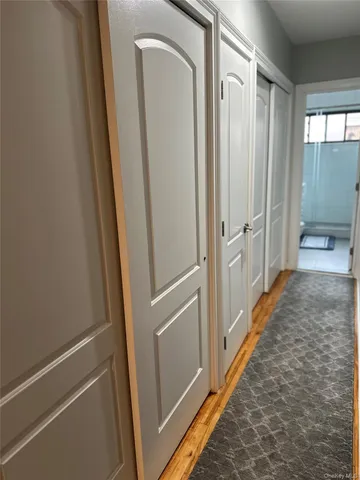 $399,000 | 91 Tulip Avenue, Unit E2, Floral Park, NY 11001