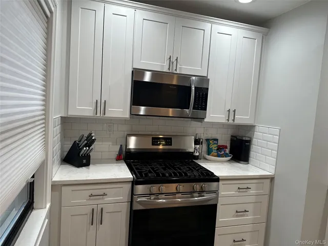 $399,000 | 91 Tulip Avenue, Unit E2, Floral Park, NY 11001