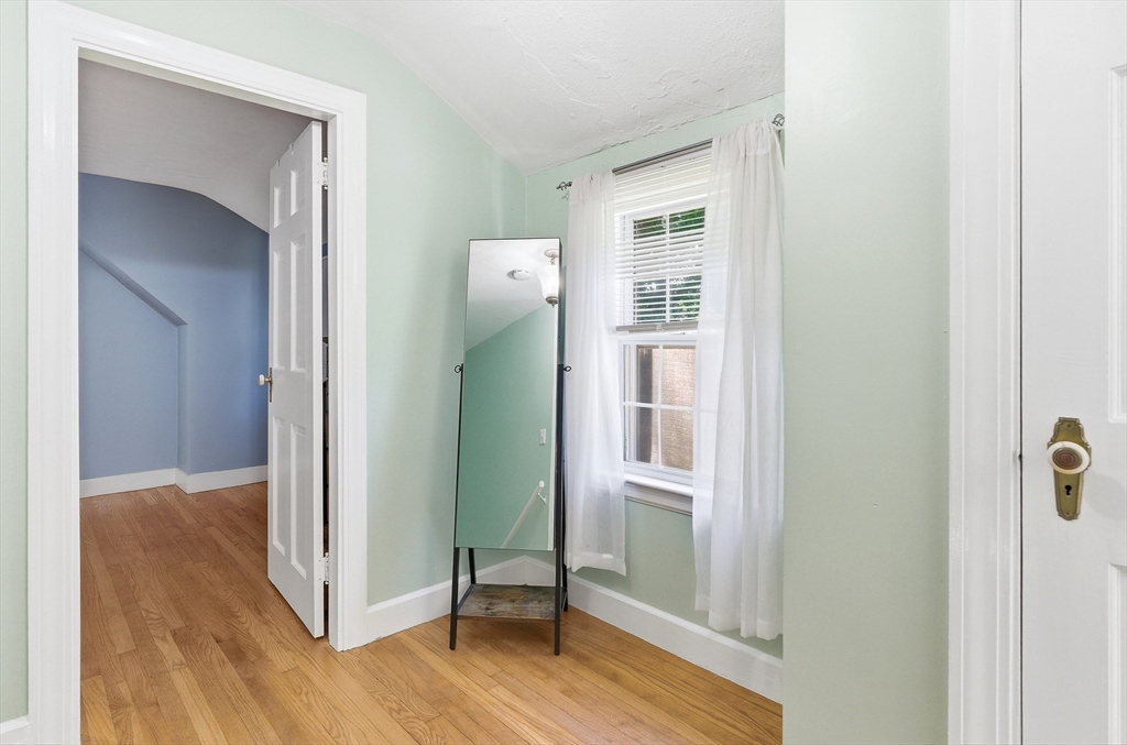 23 Kenilworth Road Shrewsbury, MA 01545 - Photo 13 of 29 Gallery Image 13