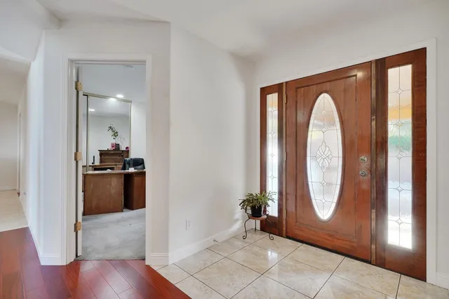 $835,000 | 19015 Pine Drive East, Pioneer, CA 95666