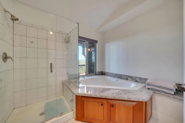 $835,000 | 19015 Pine Drive East, Pioneer, CA 95666