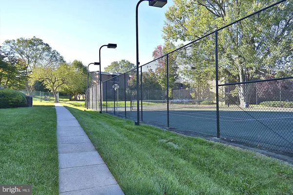 $164,900 | 2101 Walsh View Terrace, Unit 17103, Silver Spring, MD 20902
