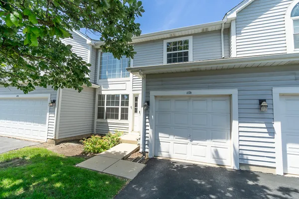$2,600 | 1174 Longford Road, Bartlett, IL 60103