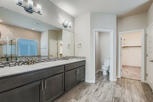 $2,950 | 8800 Sikes Way, Austin, TX 78747