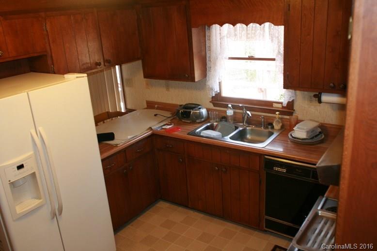 123 Russell Drive Rutherfordton, NC 28139 - Photo 4 of 20