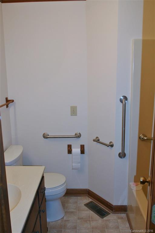 123 Russell Drive Rutherfordton, NC 28139 - Photo 10 of 20