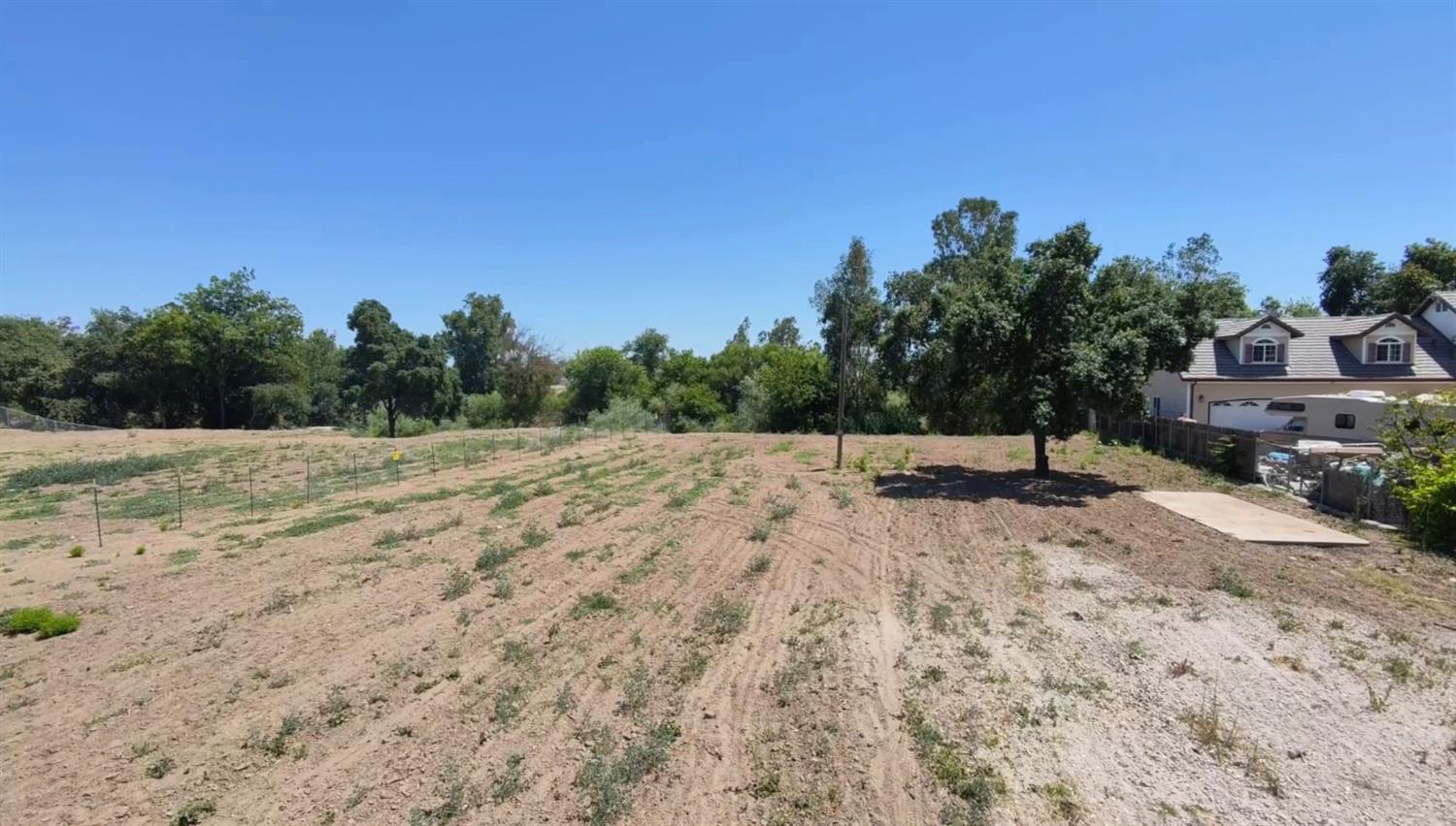 2508 Paradise Road Modesto, CA 95358 - Photo 1 of 17