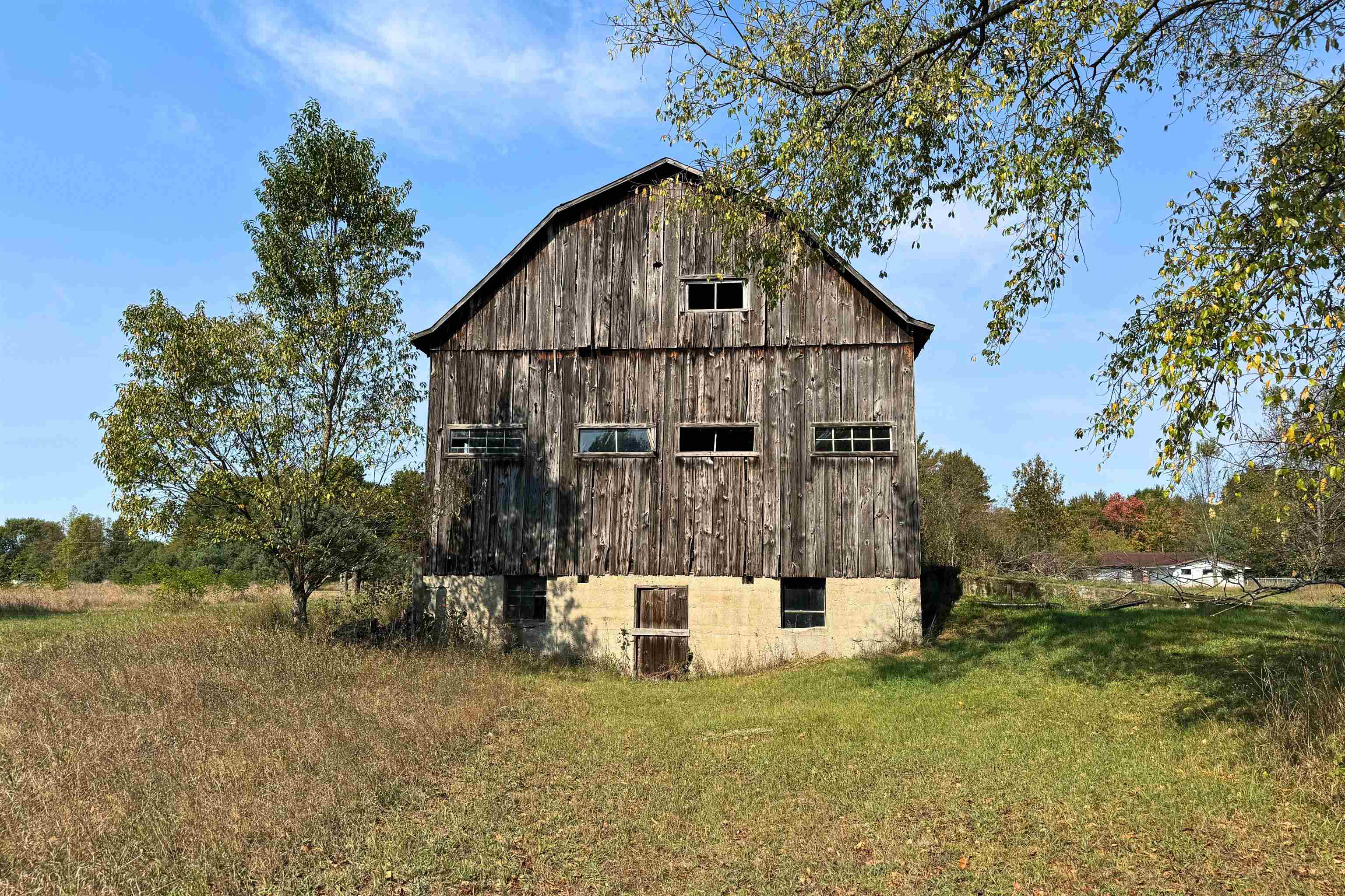 22 West 22 1/2 Road Mesick, MI 49668 - Photo 12 of 19