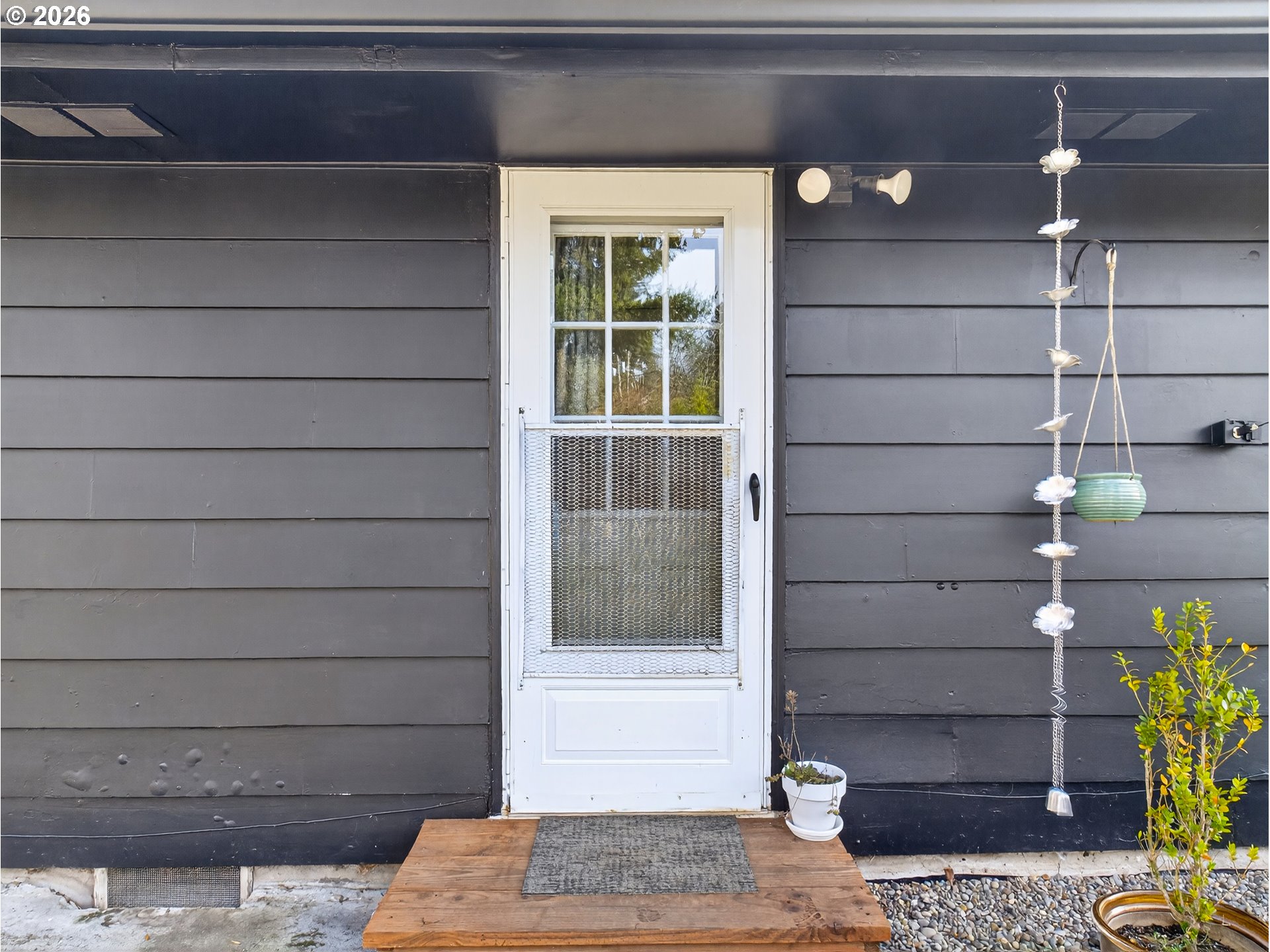 2230 Cleveland Street Eugene, OR 97405 - Photo 28 of 37 a view of entrance door of the house