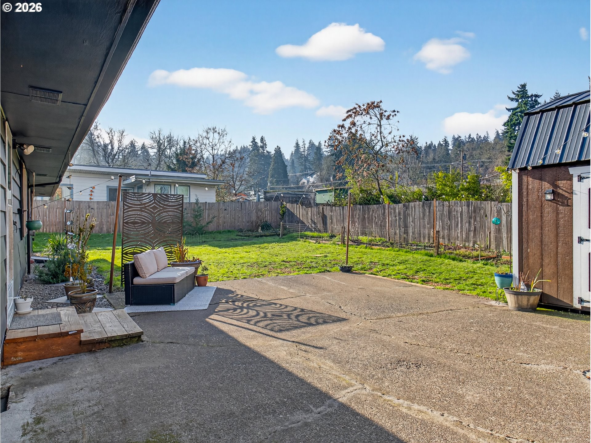 2230 Cleveland Street Eugene, OR 97405 - Photo 29 of 37 a garden view with a seating space