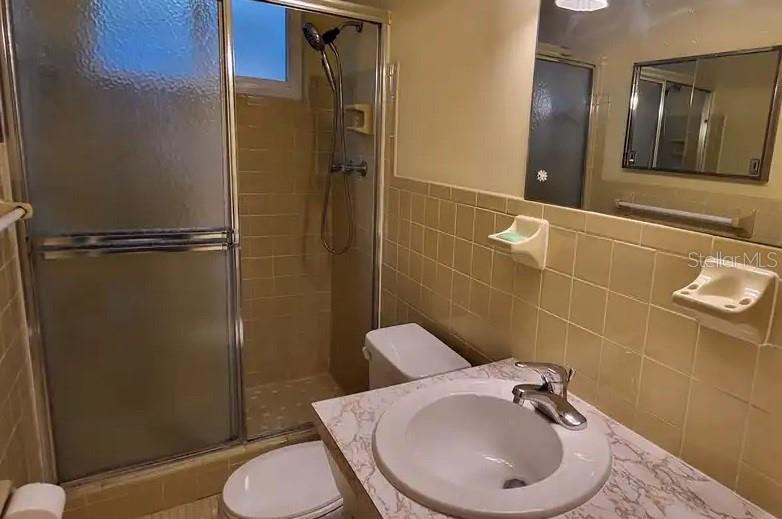 2043 Denmark Street, Unit 53 Clearwater, FL 33763 - Photo 8 of 36