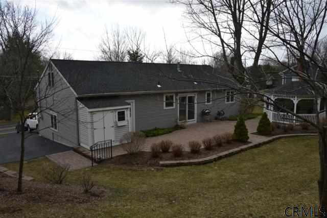 3101 East Old State Road Guilderland, NY 12303 - Photo 5 of 25 Photo 5