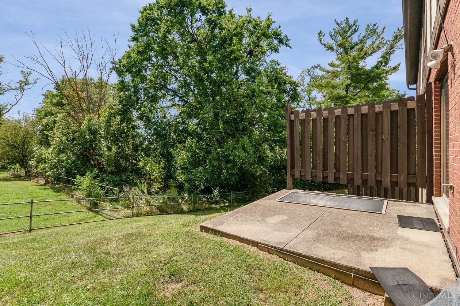 3313 North Bend Road, Unit M Cincinnati, OH 45239 - Photo 19 of 23