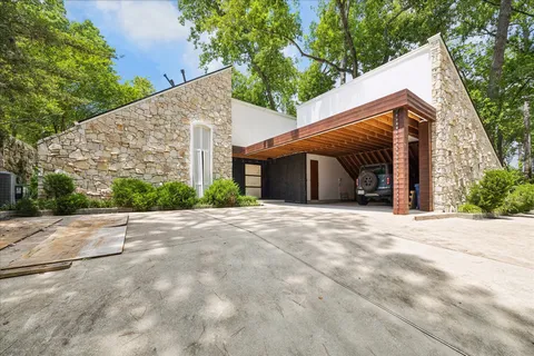 $1,349,000 | 5710 Indian Circle, Houston, TX 77057