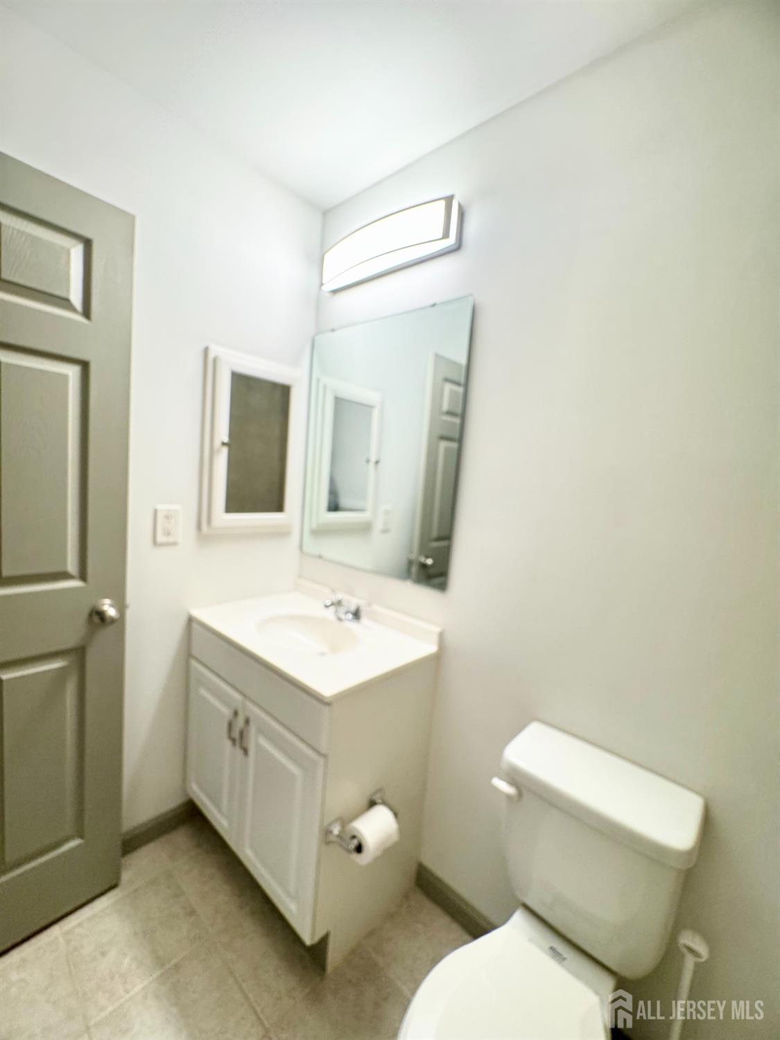 832 Edpas Road New Brunswick, NJ 08901 - Photo 12 of 15 Gallery Image 12