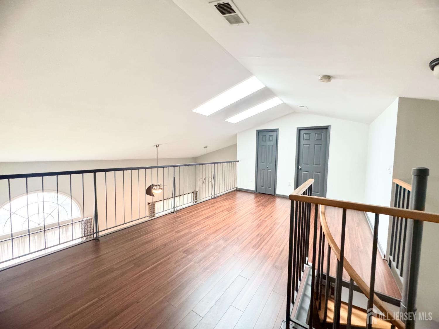 832 Edpas Road New Brunswick, NJ 08901 - Photo 15 of 15 Gallery Image 15