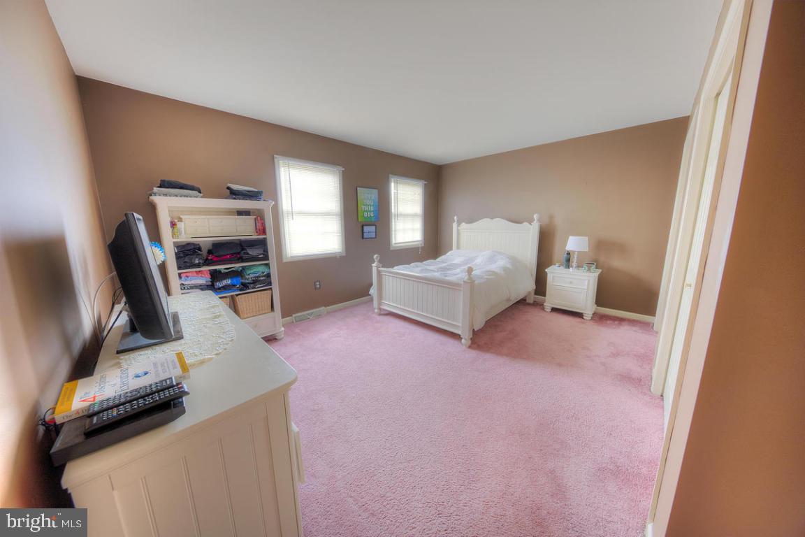717 West 6th Street Lititz, PA 17543 - Photo 9 of 15