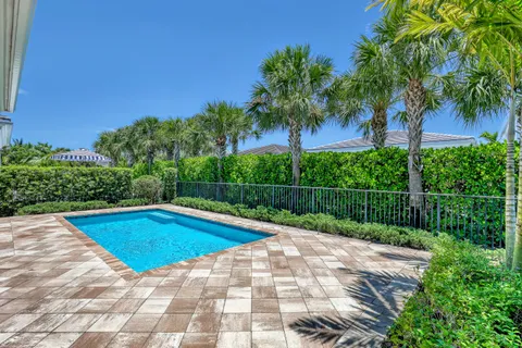 $1,479,990 | 13501 Artisan Circle, Palm Beach Gardens, FL 33418