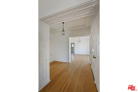 $999,000 | 2105 Ames Street, Los Angeles, CA 90027