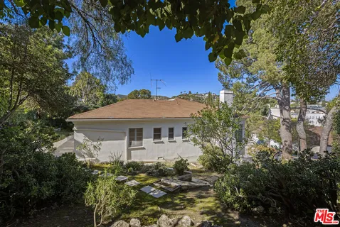 $999,000 | 2105 Ames Street, Los Angeles, CA 90027