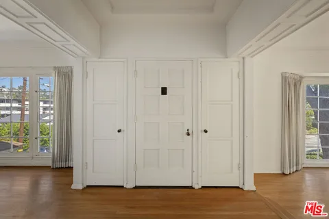 $999,000 | 2105 Ames Street, Los Angeles, CA 90027