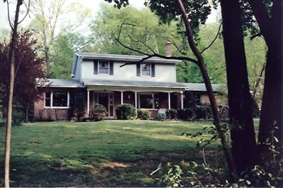 1845 Church Road Bethlehem, PA 18015 - Photo 1 of 4 Gallery Image 1
