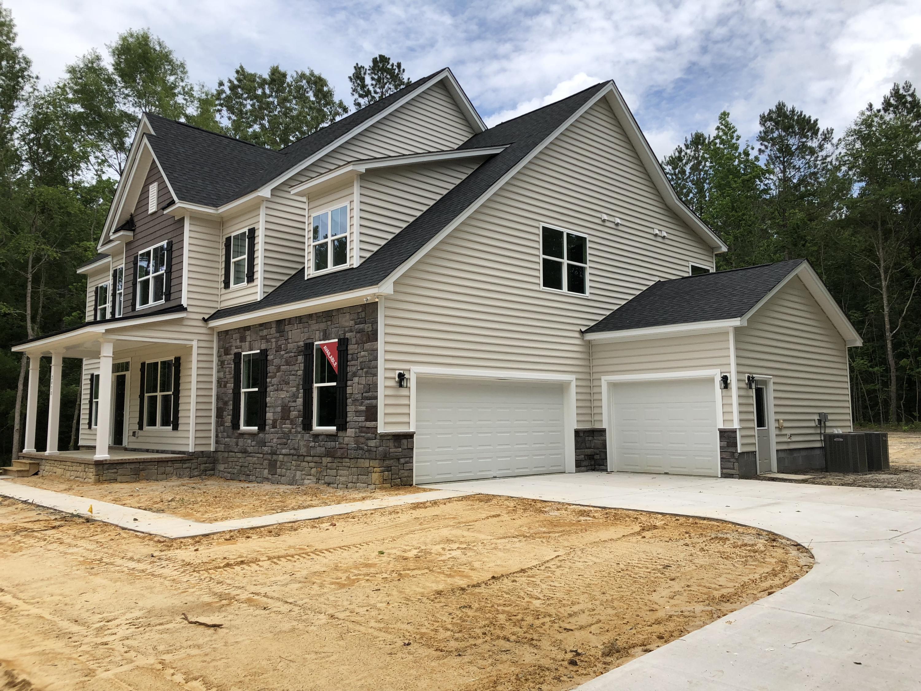 2038 Tacoma Circle Ridgeville, SC 29472 - Photo 2 of 17 Front garages
