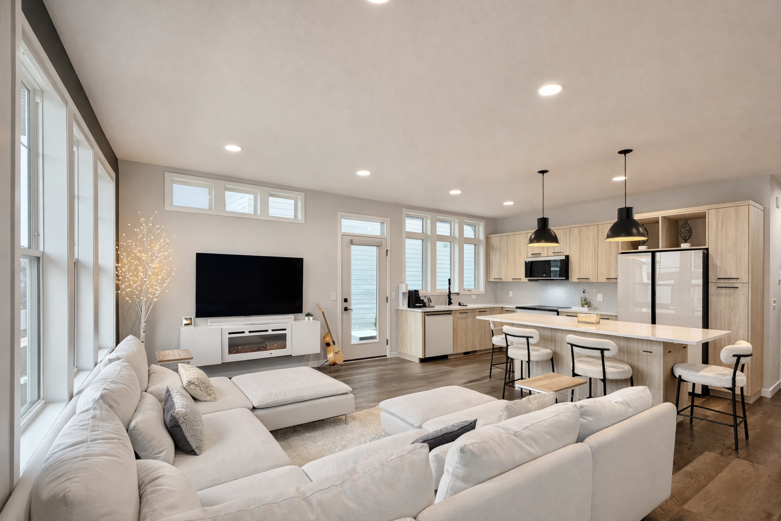 16102 Duvane Way Lakeville, MN 55044 - Photo 3 of 28