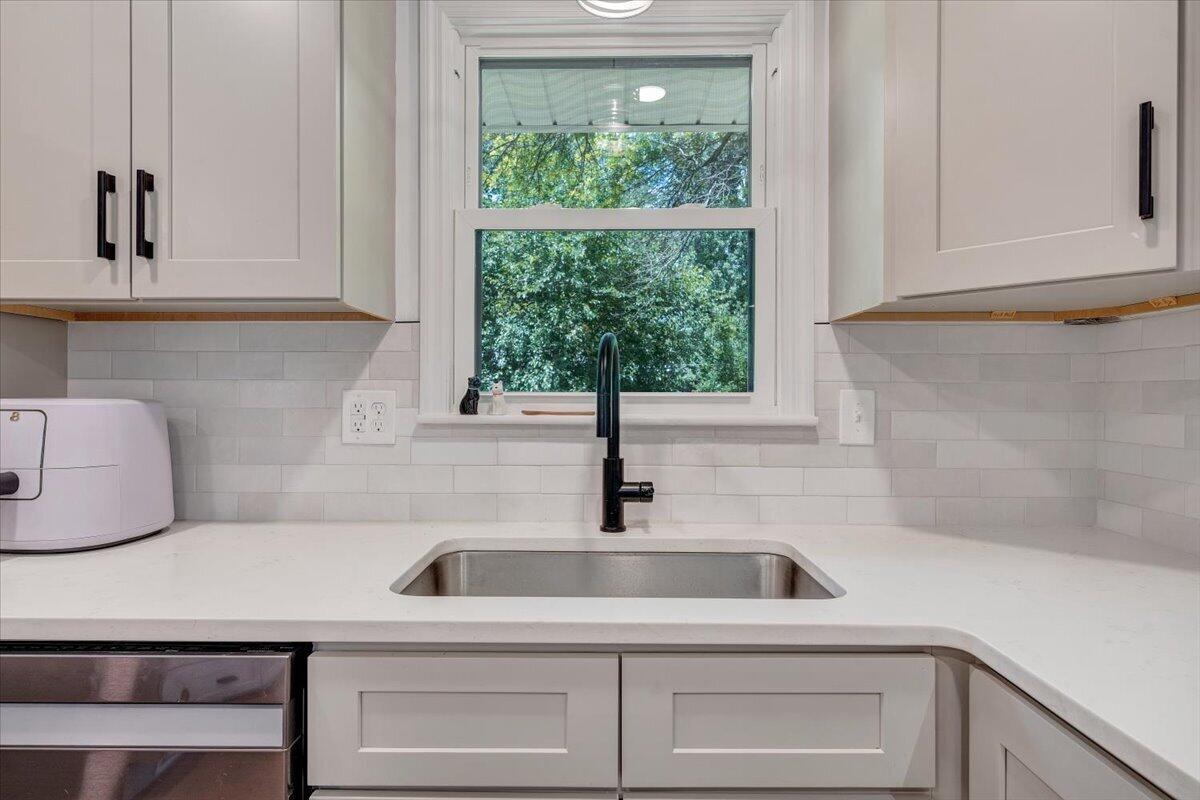 5365 Gieser Road Roanoke, VA 24018 - Photo 18 of 52 16-MIB05929