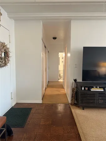 a view of a livingroom with furniture
