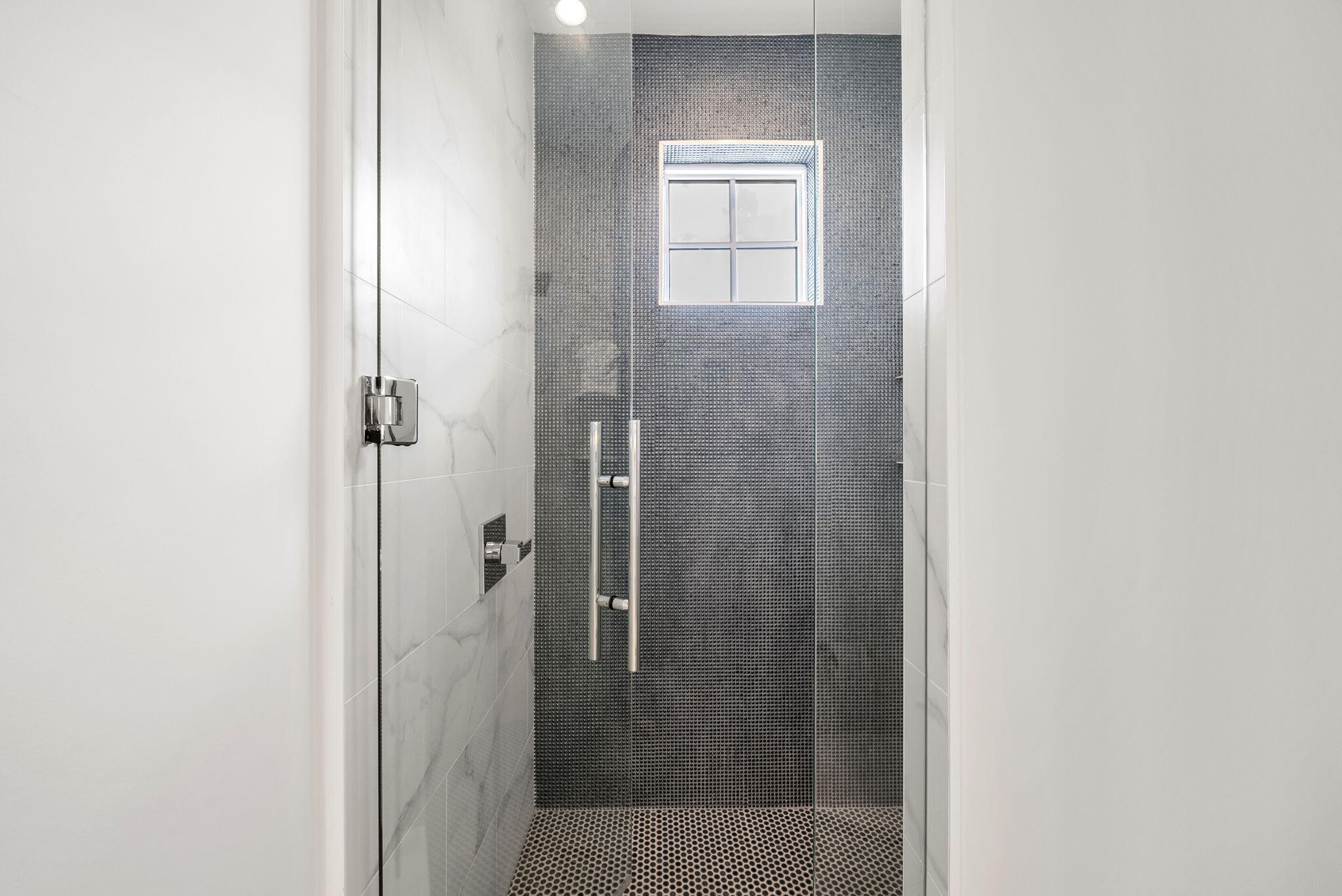 69 Trigger Trail Inlet Beach Inlet Beach, FL 32461 - Photo 23 of 50 a bathroom with a shower