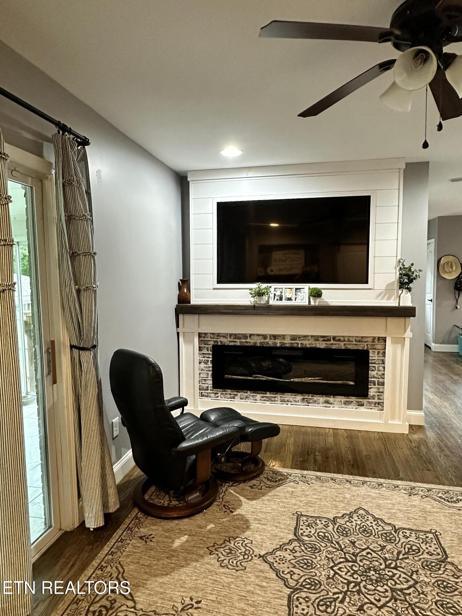 7311 Roberts Road Corryton, TN 37721 - Photo 10 of 48 IMG_0937