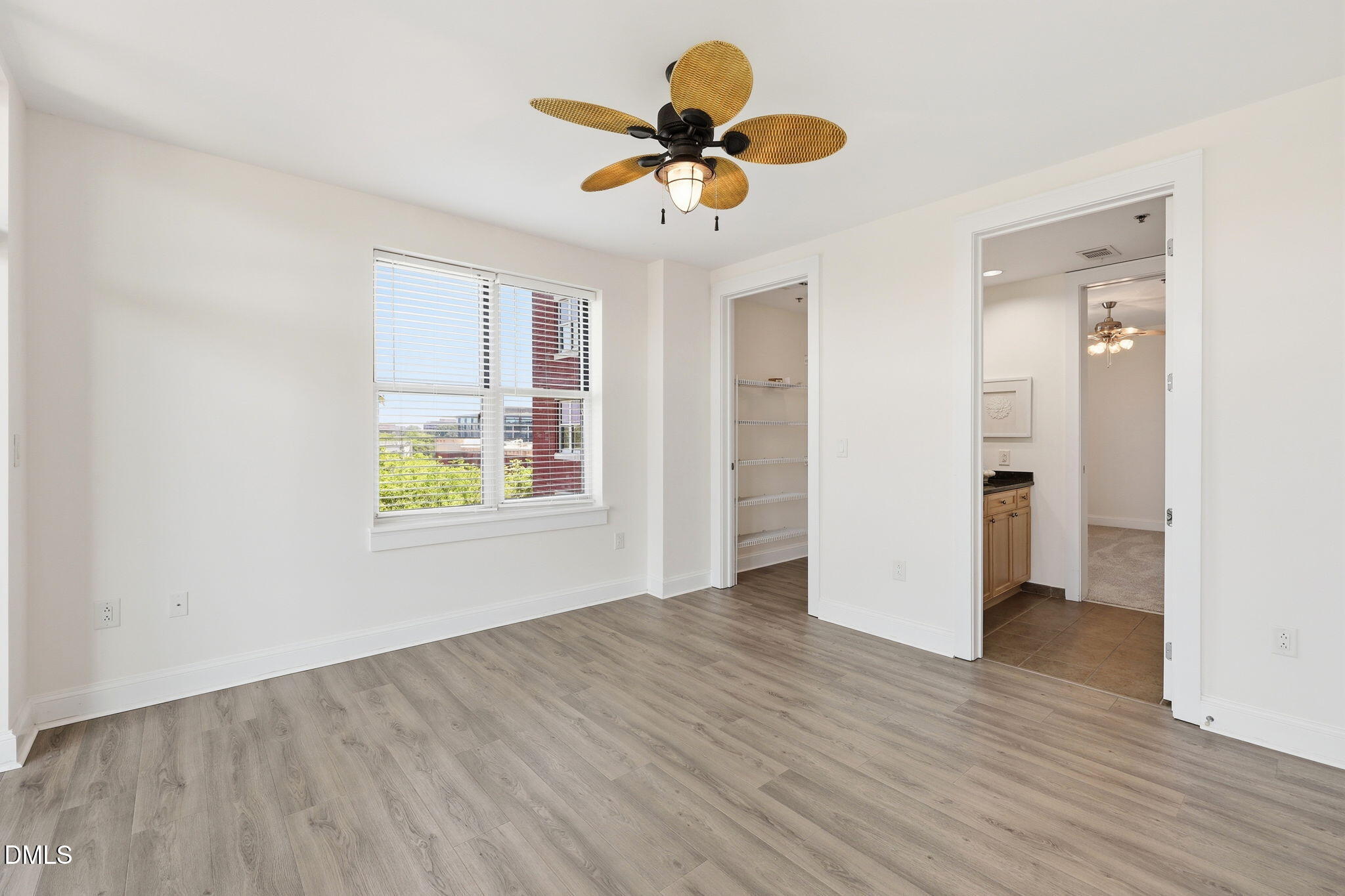 618 North Boylan Avenue, Unit 724 Raleigh, NC 27603 - Photo 19 of 36 22-web-or-mls-IMG_2161