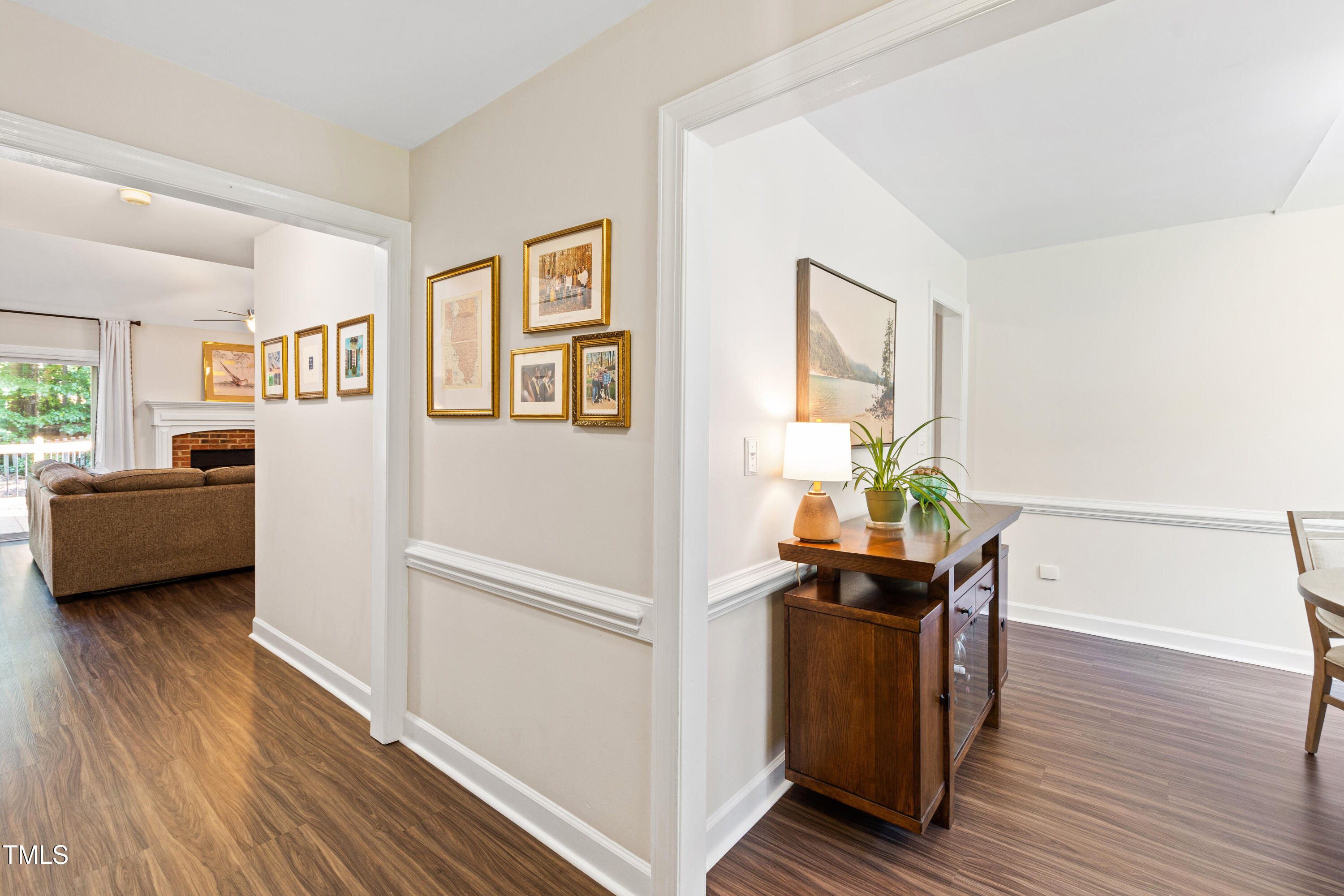 5408 Fairmead Circle Raleigh, NC 27613 - Photo 9 of 43 foyer 3