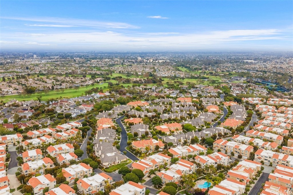 6051 Shadowbrook Circle Huntington Beach, CA 92648 - Photo 36 of 42 an aerial view of multiple house