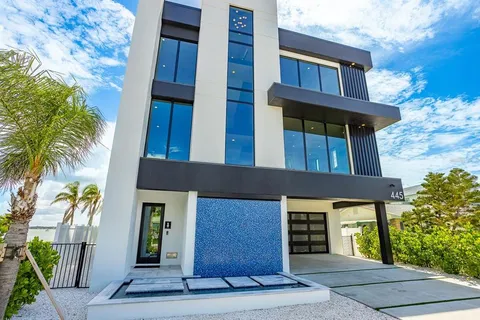 $6,700,000 | 445 129th Avenue East, Madeira Beach, FL 33708