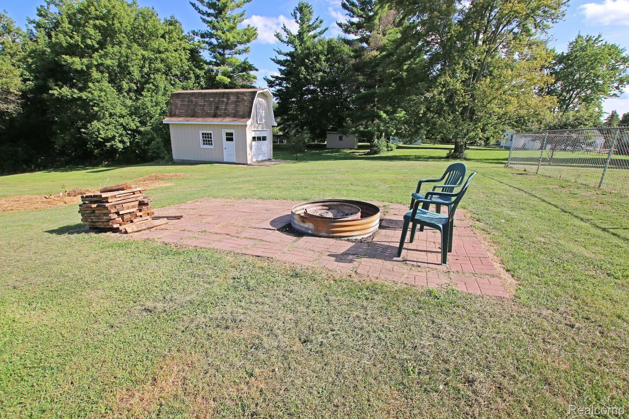 4327 South State Road Davison, MI 48423 - Photo 59 of 68 Fire Pit