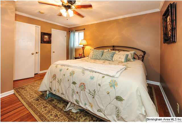 916 South Forrest Drive Birmingham, AL 35209 - Photo 18 of 24